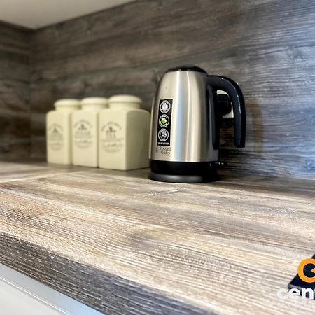 Central Serviced Apartments - Cosy 1 Bedroom - Walk Away From City Quay V&A - Walk To Bus And Train Station - Easy Access To City Centre - Fast Wi-Fi - Fully Equipped - Weekly & Monthly Stay Offers Dundee Extérieur photo