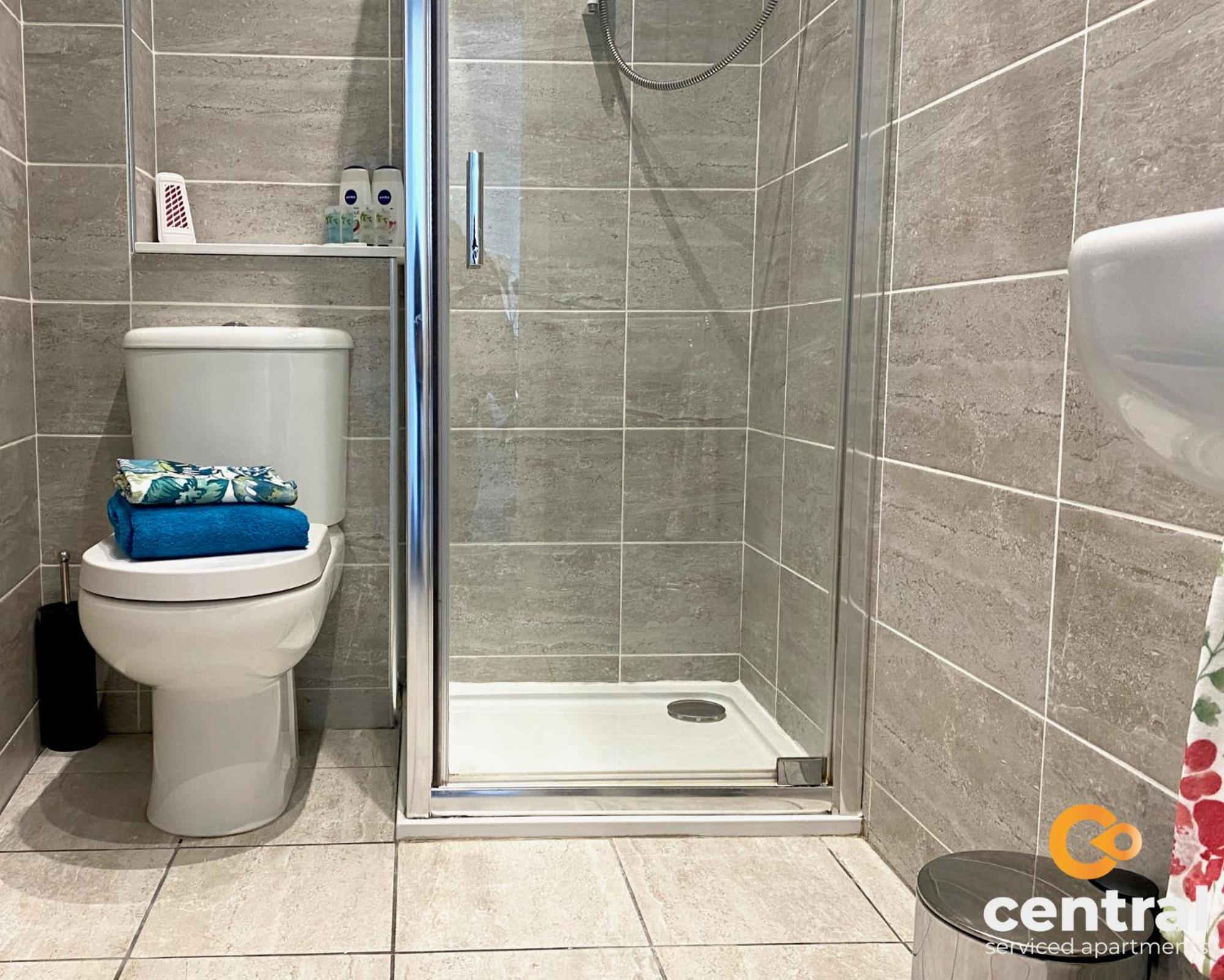 Central Serviced Apartments - Cosy 1 Bedroom - Walk Away From City Quay V&A - Walk To Bus And Train Station - Easy Access To City Centre - Fast Wi-Fi - Fully Equipped - Weekly & Monthly Stay Offers Dundee Extérieur photo